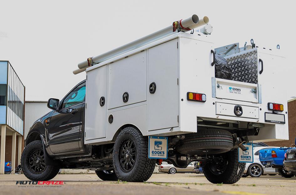 FORD-RANGER-SLEDGE-MATTE-BLACK